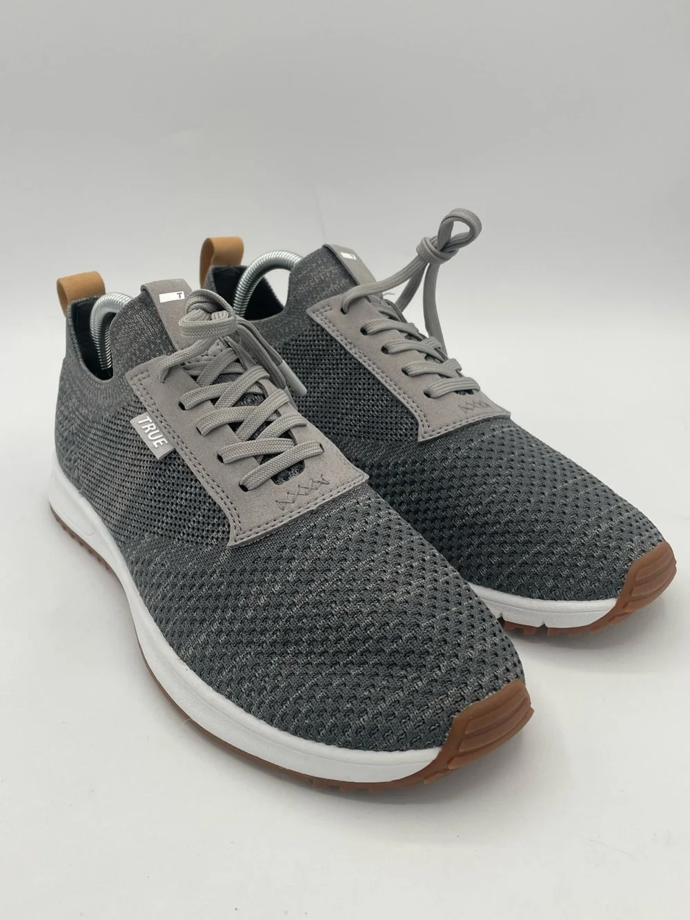 True Linkswear Knit II Sneakers Men’s 9.5